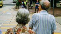 6a1eec3749df1 Dua Penduduk Tertua Indonesia